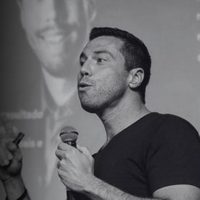 Palestras e mentorias com Thiago Coutinho